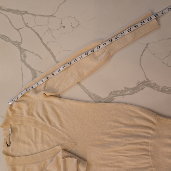 Autumn Cashmere Womens Cashmere V-Neck Long Sleeve Sweater Cream Size XS - Picture 7 of 9